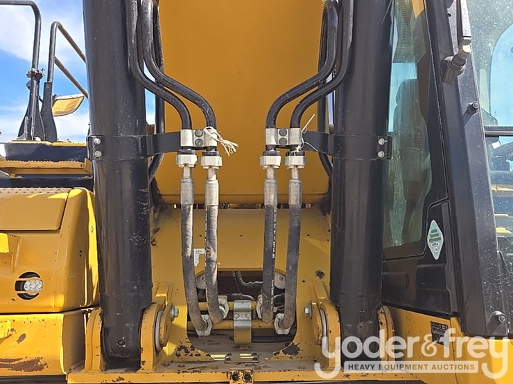 2019-caterpillar-336-image-26