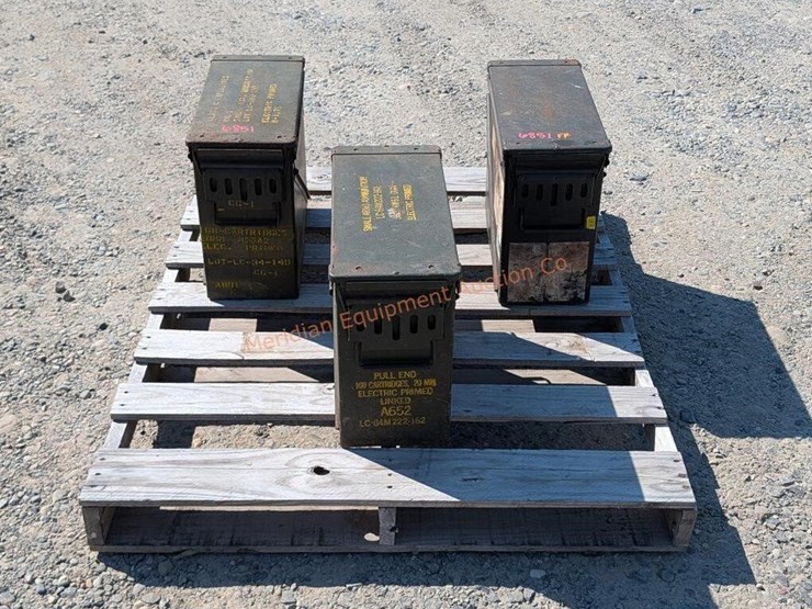 vintage-ammo-cans-image-2