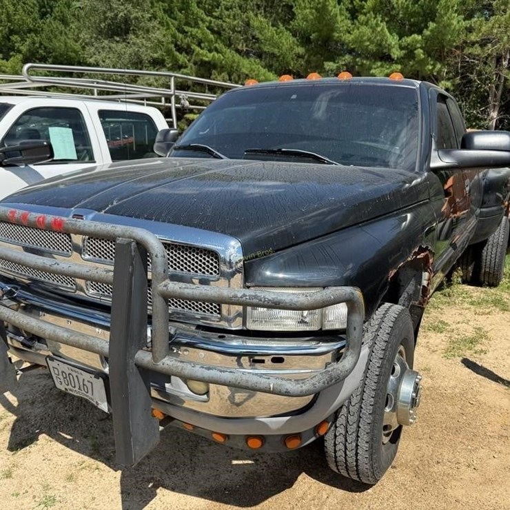 2001 DODGE RAM 3500