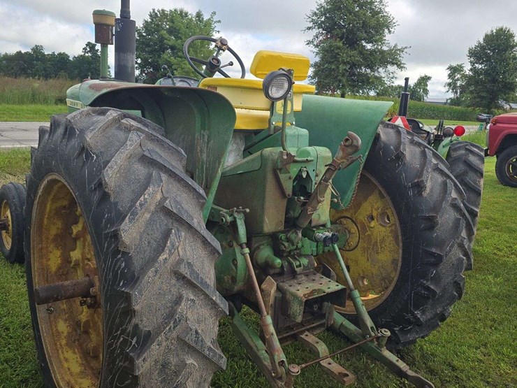 1964-john-deere-3020-image-6