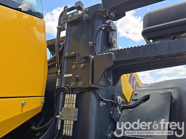 2024-komatsu-wa320-8-image-30