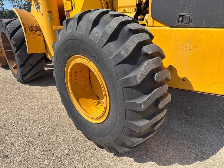 deere-644c-image-10