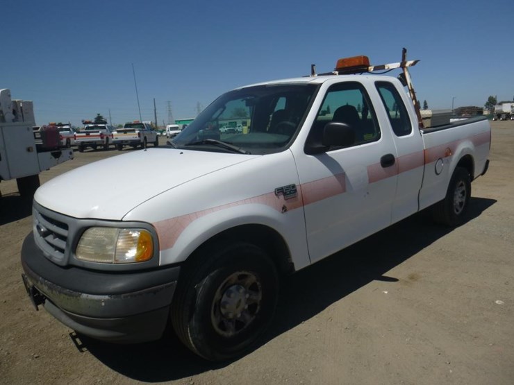 2002-ford-f150-image-1