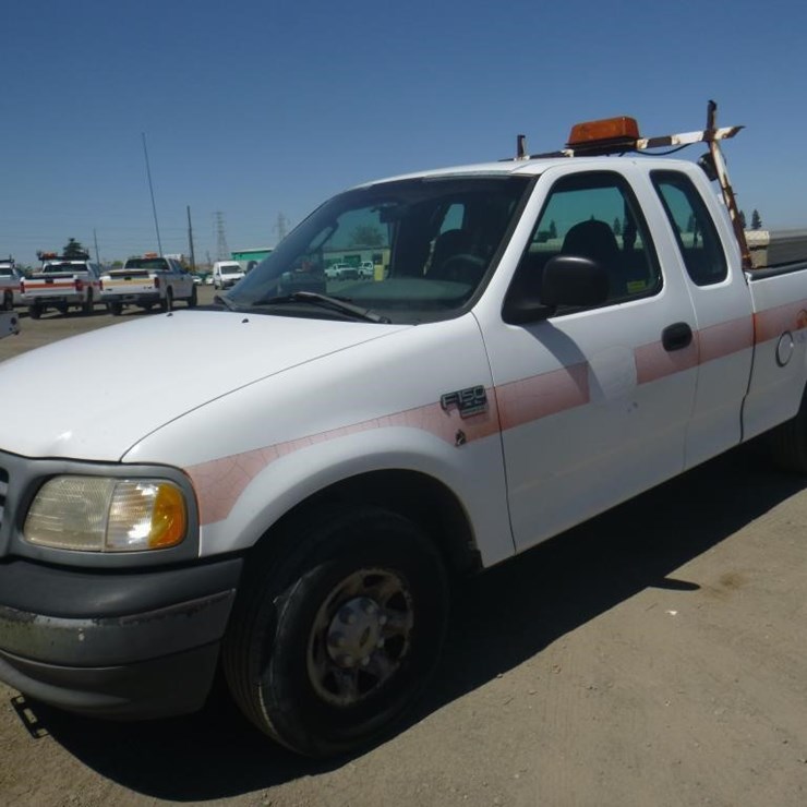 2002 FORD F150
