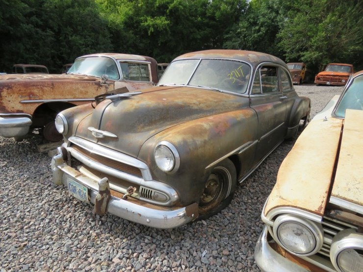 1951-chevrolet-styleline-deluxe-2dr-sedan-image-1