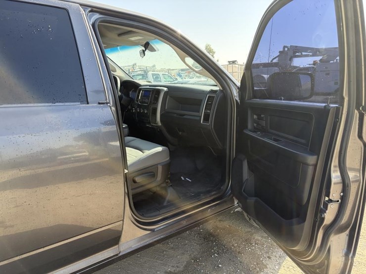 2016-dodge-ram-1500-image-10