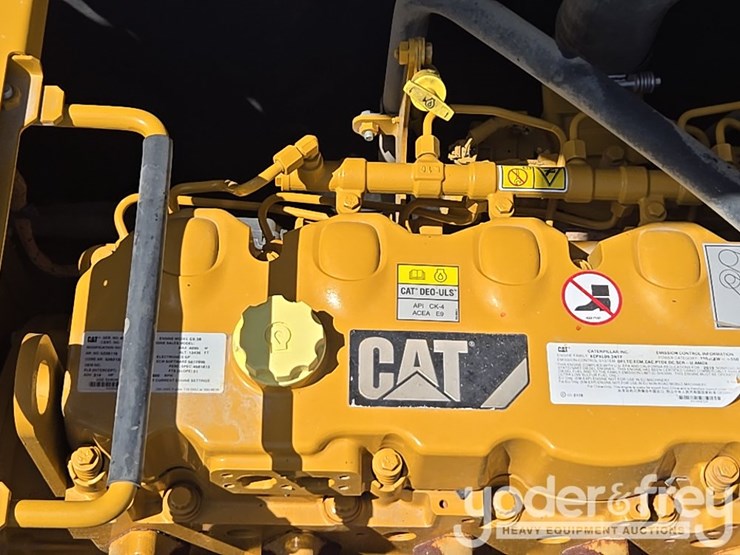 2019-caterpillar-336-image-66