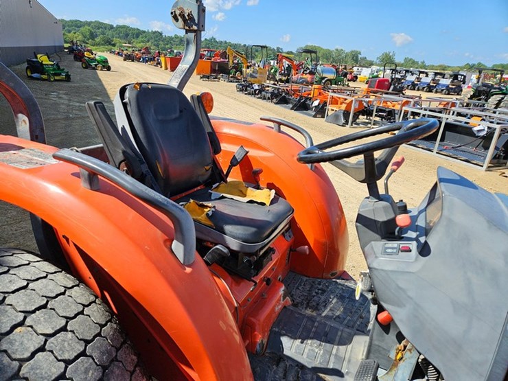 kubota-l4630-image-24