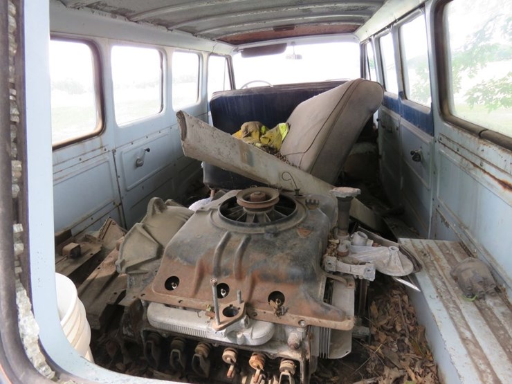 1961-64-chevrolet-corvair-greenbriar-sports-wagon-image-6