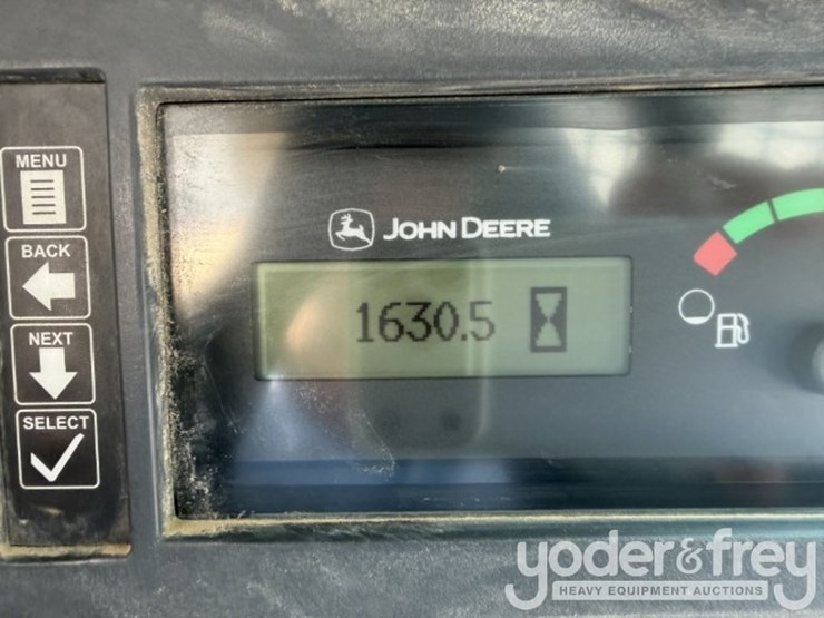 2019-deere-317g-image-9