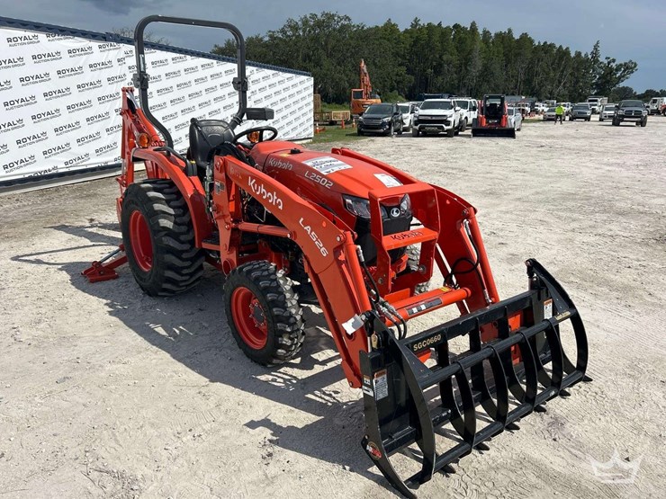 2024-kubota-l2502hst-image-2