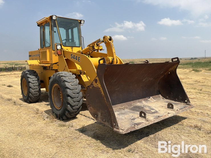 deere-544e-image-3