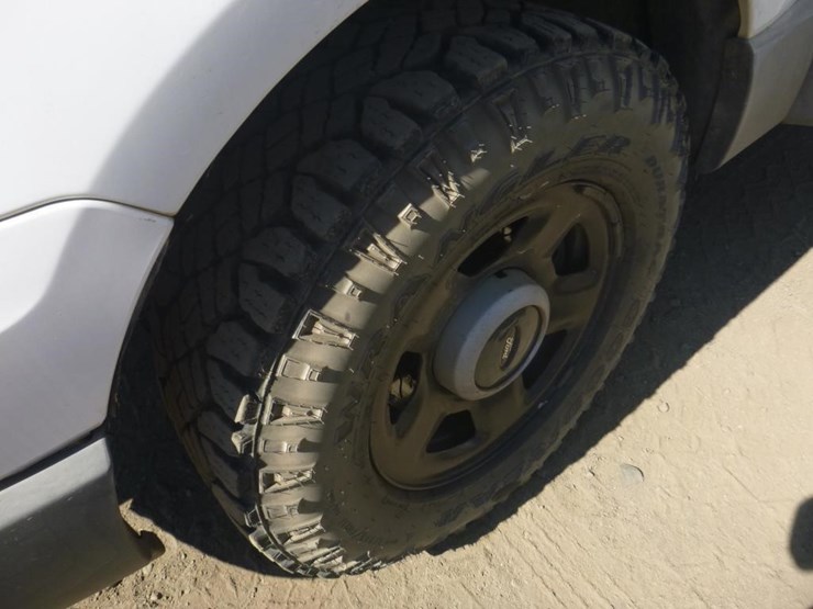 2005-ford-expedition-image-13