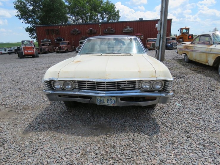 1967-chevrp;et-belair-2dr-sedan-image-2