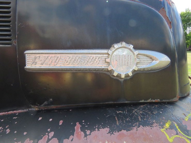 1956-ford-c750-image-2