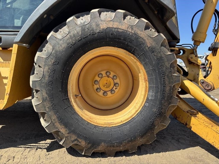 deere-310sg-image-32