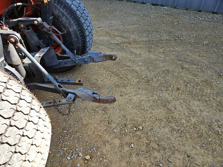 kubota-l4630-image-16
