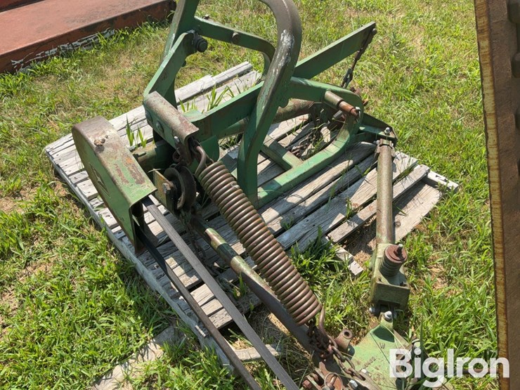 john-deere-350-image-19