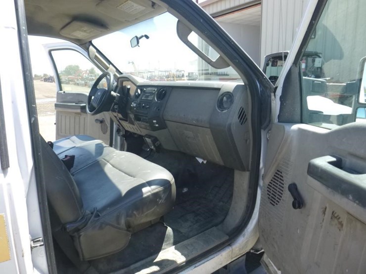 2009-ford-f350-image-6