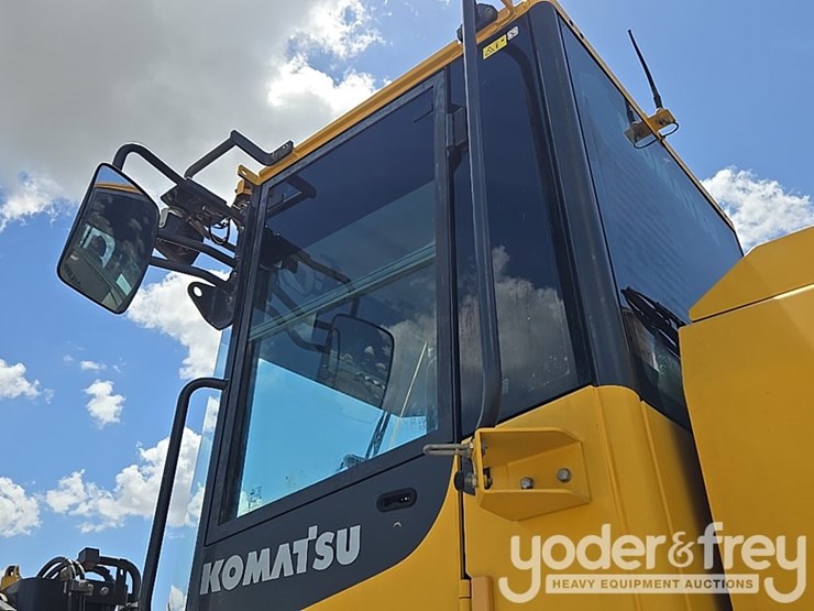 2024-komatsu-wa320-8-image-65