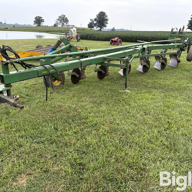 JOHN DEERE 2350-2450