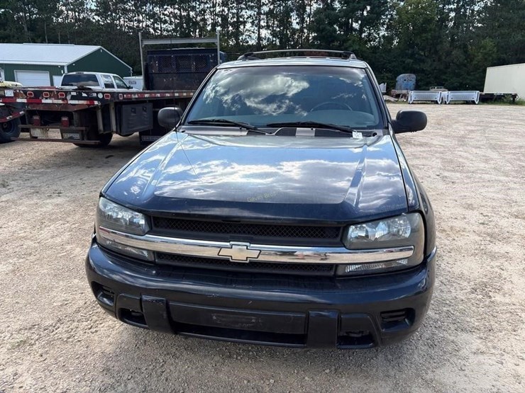 2003-chevrolet-trailblazer-image-3