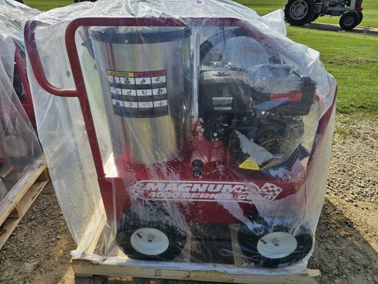 easy-kleen-magnum-4000-hot-pressure-washer-image-3