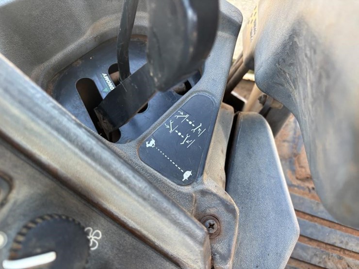 deere-310sg-image-46