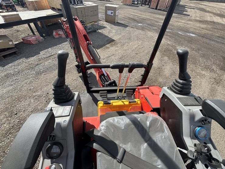 2026-tpm-20kh-hydraulic-excavator-image-16