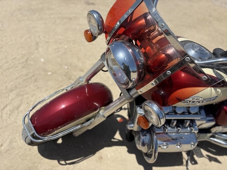 l3---1998-honda-valkyrie-f6-image-8