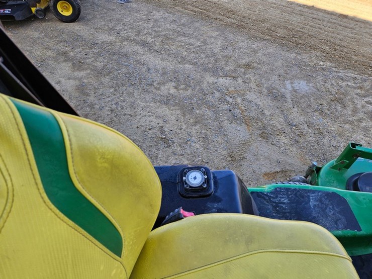 2023-john-deere-1550-image-26
