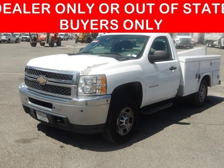 2011-chevrolet-silverado-2500-image-1