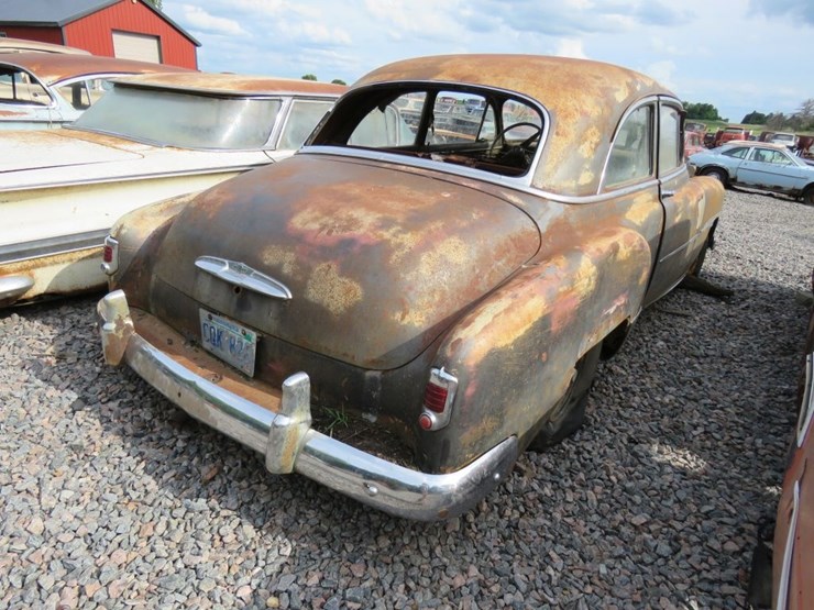1951-chevrolet-styleline-deluxe-2dr-sedan-image-4