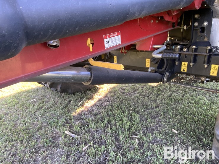 2011-case-ih-8120-image-18