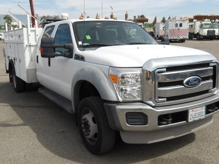 2011-ford-f550-image-2
