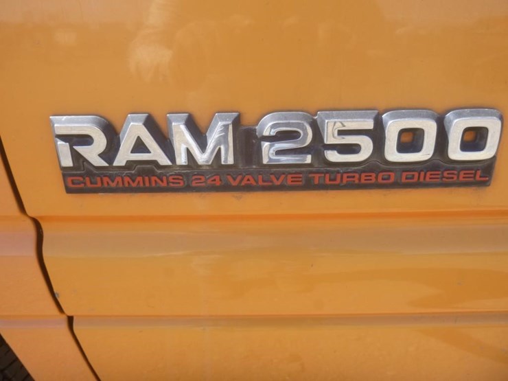 2001-dodge-ram-2500-image-16