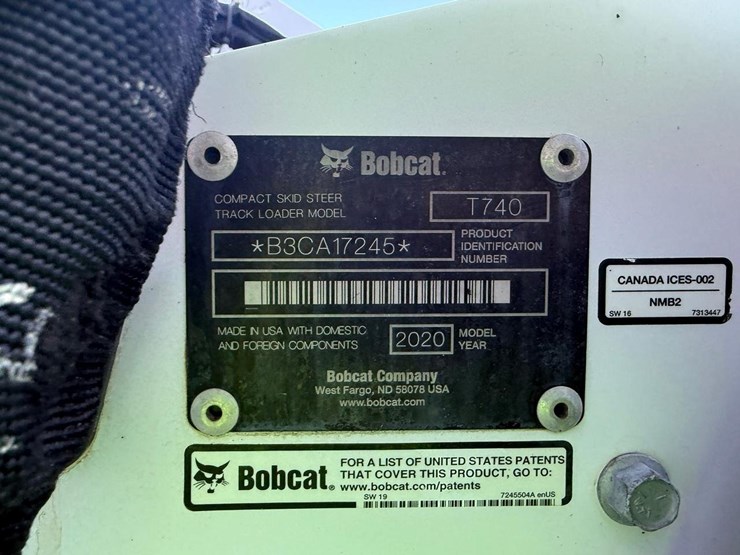 2020-bobcat-t740-image-29