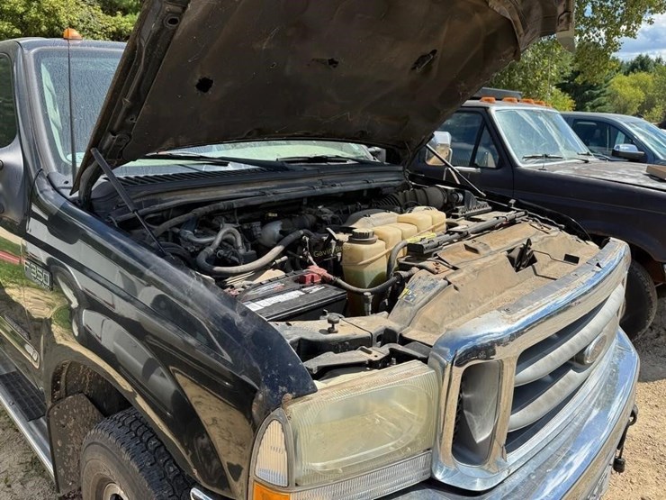 2002-ford-f350-xlt-image-9