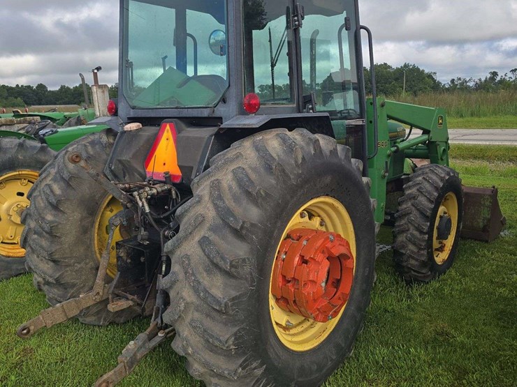 1997-john-deere-5500-image-5