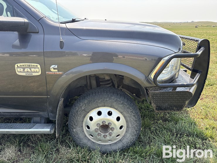 2017-dodge-3500-image-14