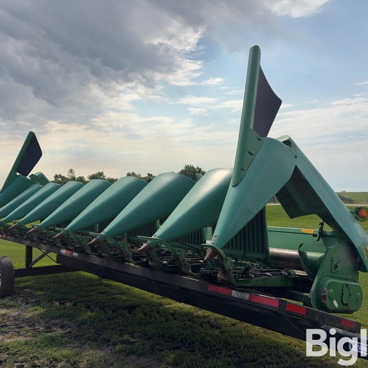 JOHN DEERE 894