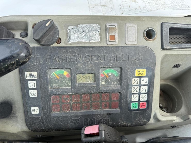 2011-bobcat-e50-image-20