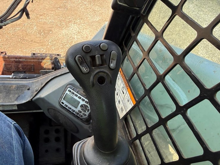 2019-bobcat-s595-image-29