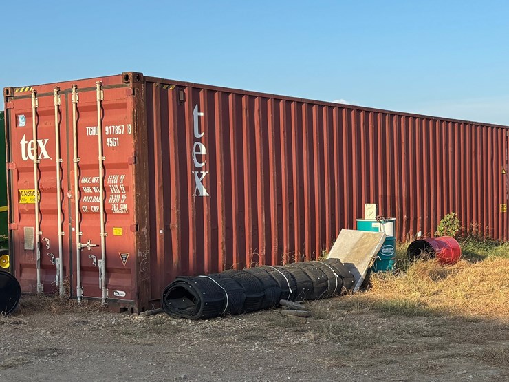 40'-shipping-container-image-1