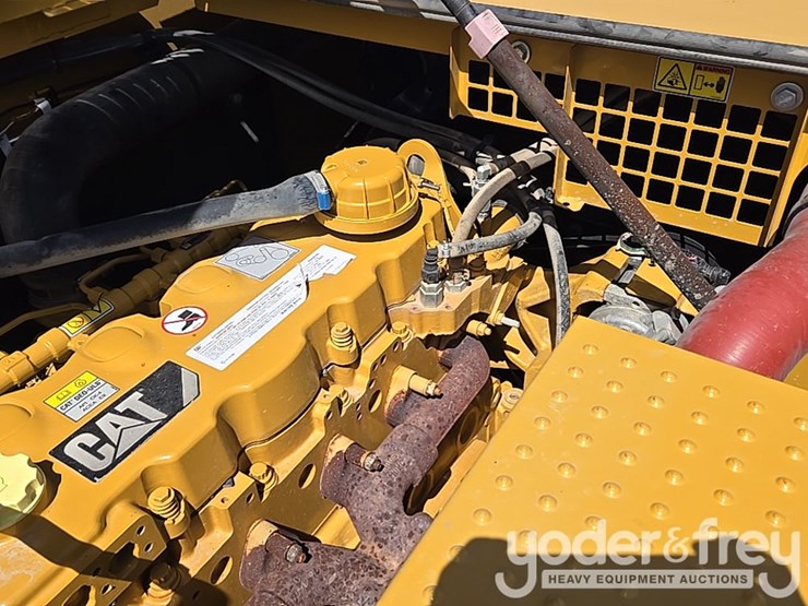 2019-caterpillar-336-image-61