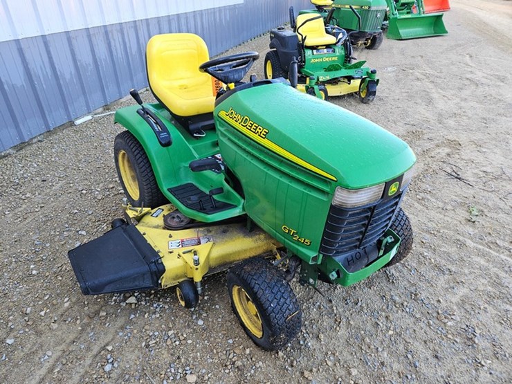 john-deere-245-image-7