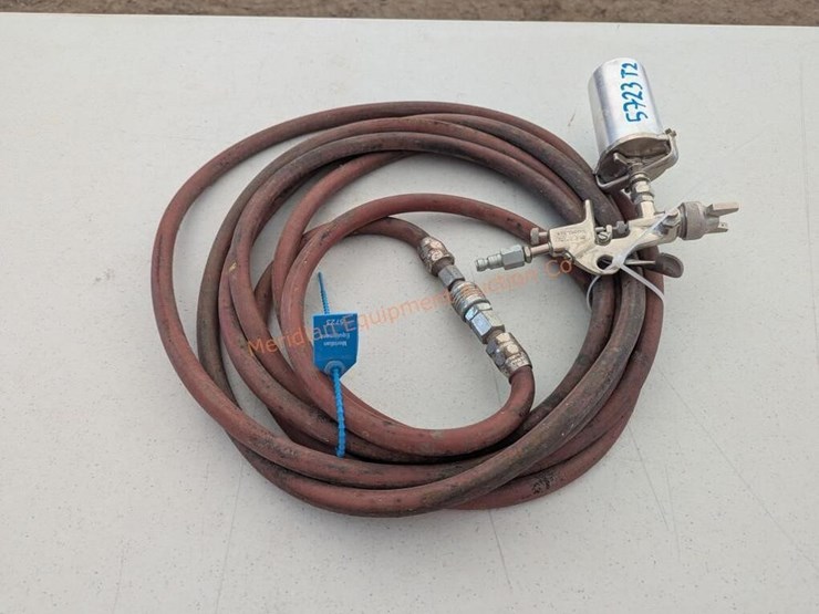 automotive-sprayer-w/-hose-image-3