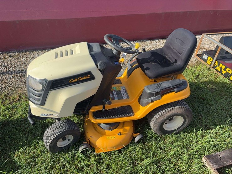cub-cadet-ltx1042kw-image-4