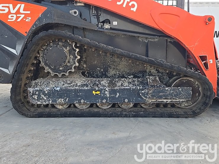 2023-kubota-svl97-2-image-14