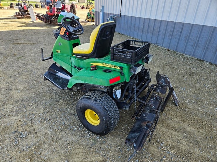 john-deere-1200-image-3